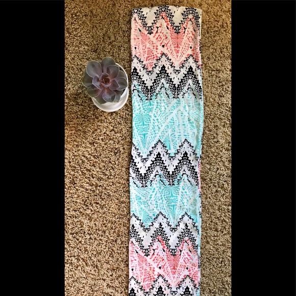 Infinity Scarf - Picture 2 of 2